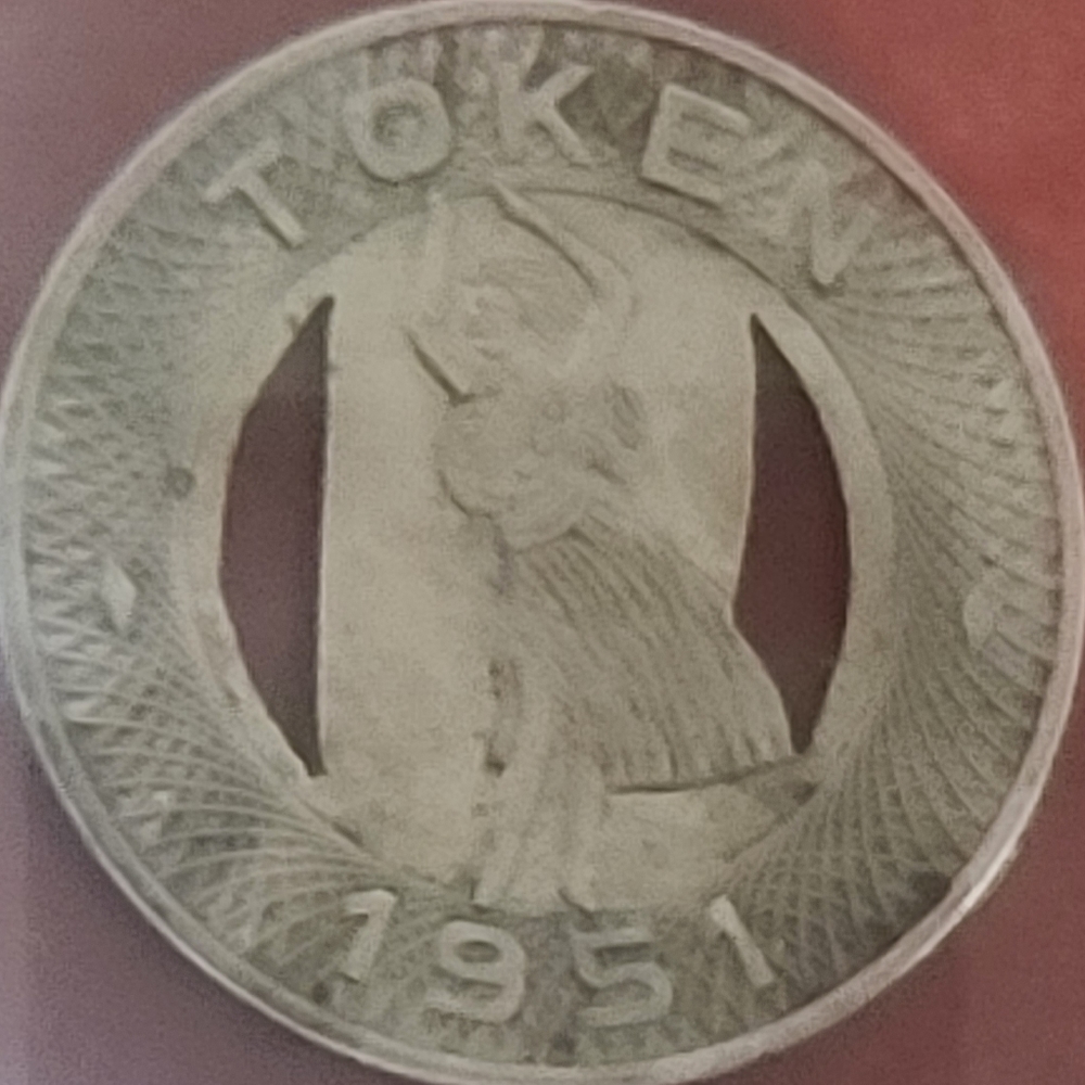 Hawaii token - Picture 2 of 2